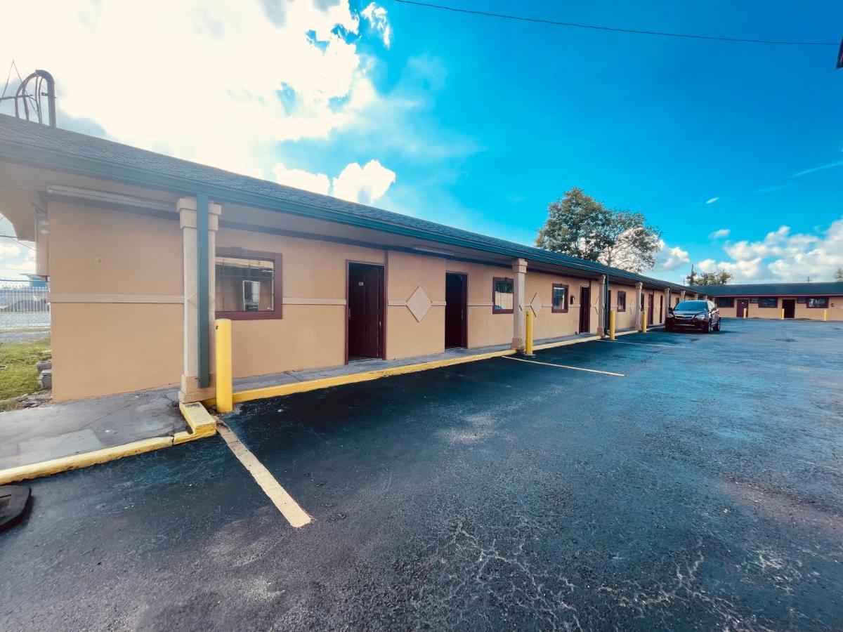 Royal Palms Motel & Rv Park New Orleans Exterior foto